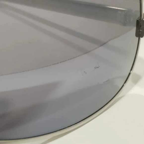 Guess by Marciano Womans GM754 Aviator Sunglasses with Case. - Picture 11 of 13